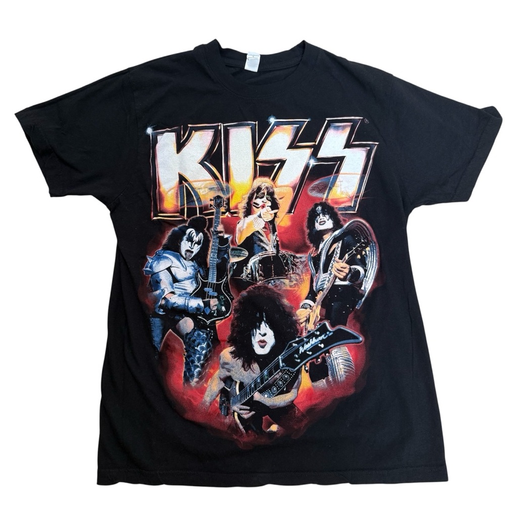 Kiss Black Short Sleeve Graphic Tee Band Tee